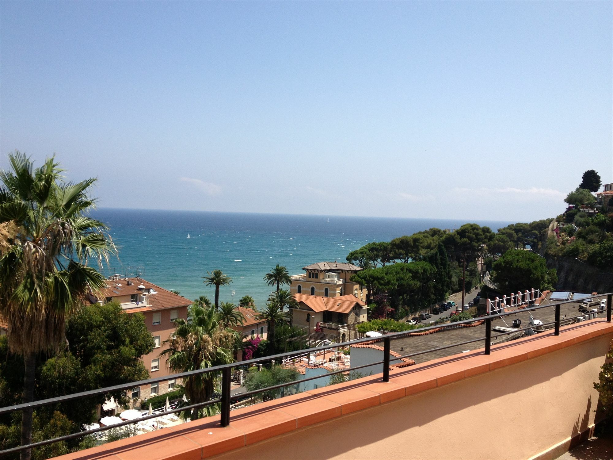 Hotel Nettuno Diano Marina Eksteriør billede
