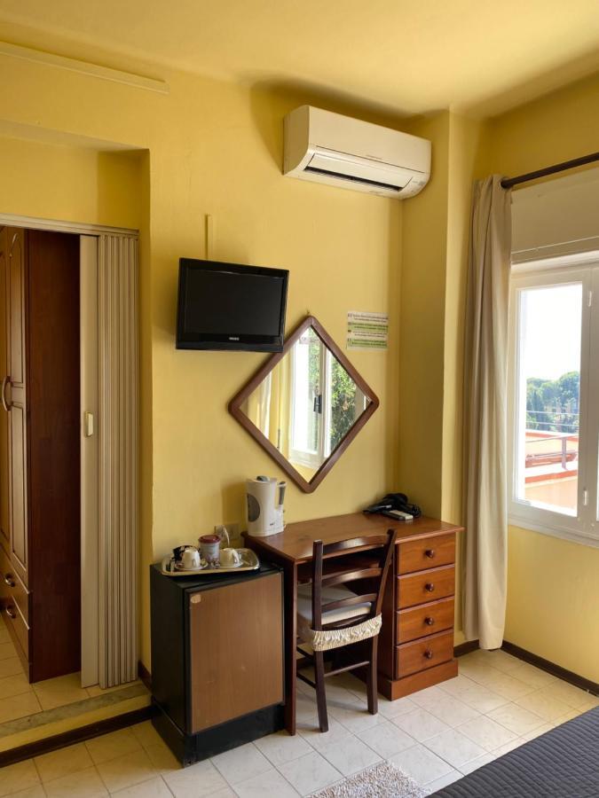 Hotel Nettuno Diano Marina Eksteriør billede